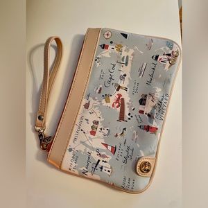 NWOT Spartina 449 New England Print Lesther Wristlet